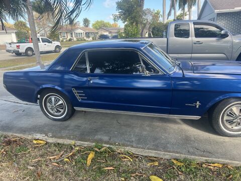 Ford Mustang 1966 1966 occasion Lyon 69002