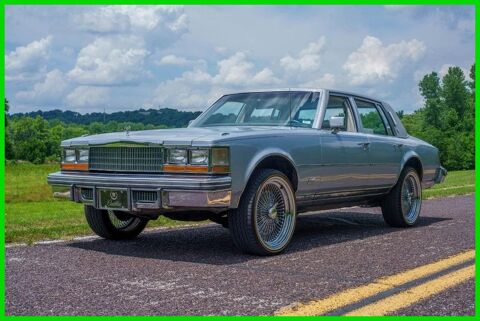 Cadillac Seville 1977 1977 occasion Lyon 69002
