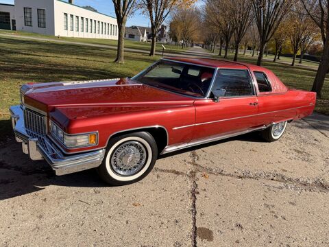 Cadillac Divers 1976 1976 occasion Lyon 69002