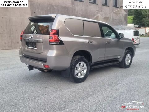 Land Cruiser 2,8 D-4D 4WD Elegance 2020 occasion 84860 Caderousse