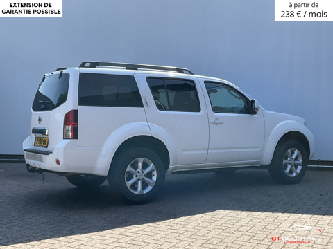 Navara 2.5 DCi 190 SE 2014 occasion 84860 Caderousse