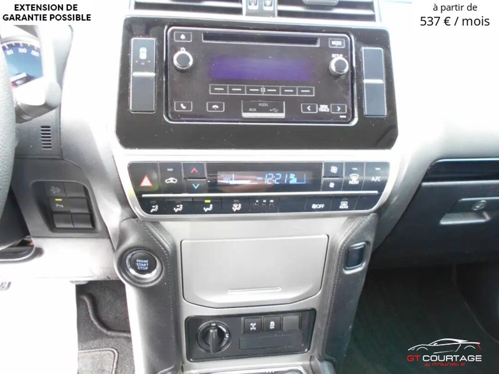 Land Cruiser 2.8 D-4D Comfort 2018 occasion 84860 Caderousse