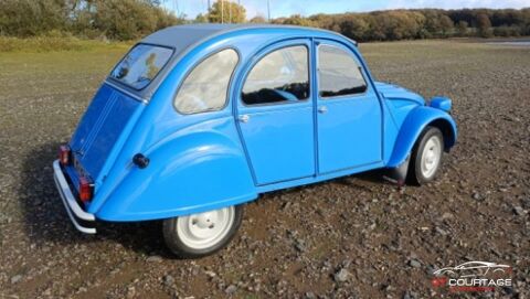 2 CV - Dyane 2CV (AZ) 4 435 24 Cv 1977 occasion 44640 Saint-Jean-de-Boiseau