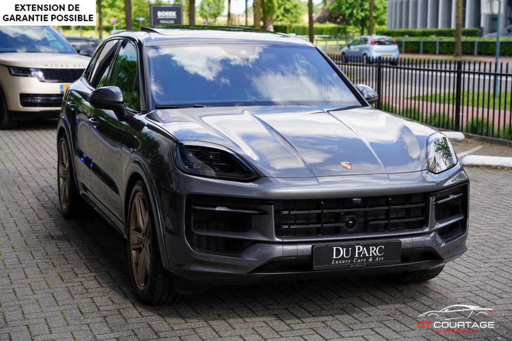 Cayenne 3.0 E-Hybrid Black Edition 2024 occasion 84860 Caderousse