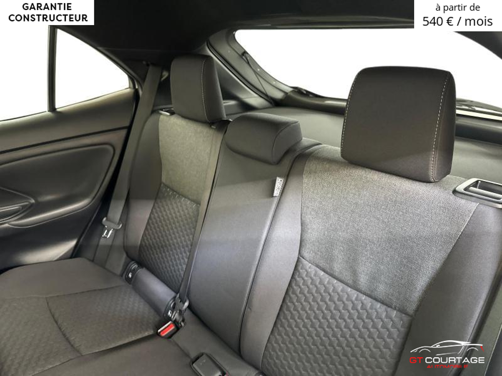 Yaris Cross Active Plus + Winter Pack 2024 occasion 84860 Caderousse