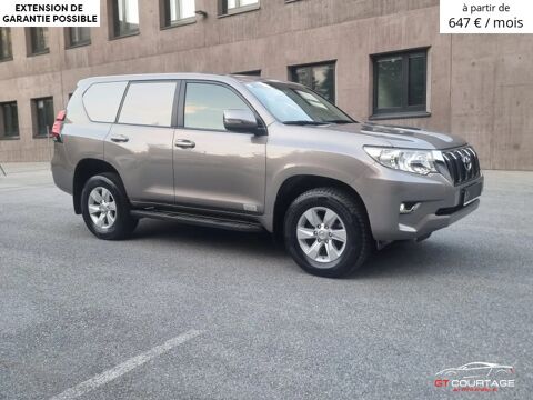 Land Cruiser 2,8 D-4D 4WD Elegance 2020 occasion 84860 Caderousse