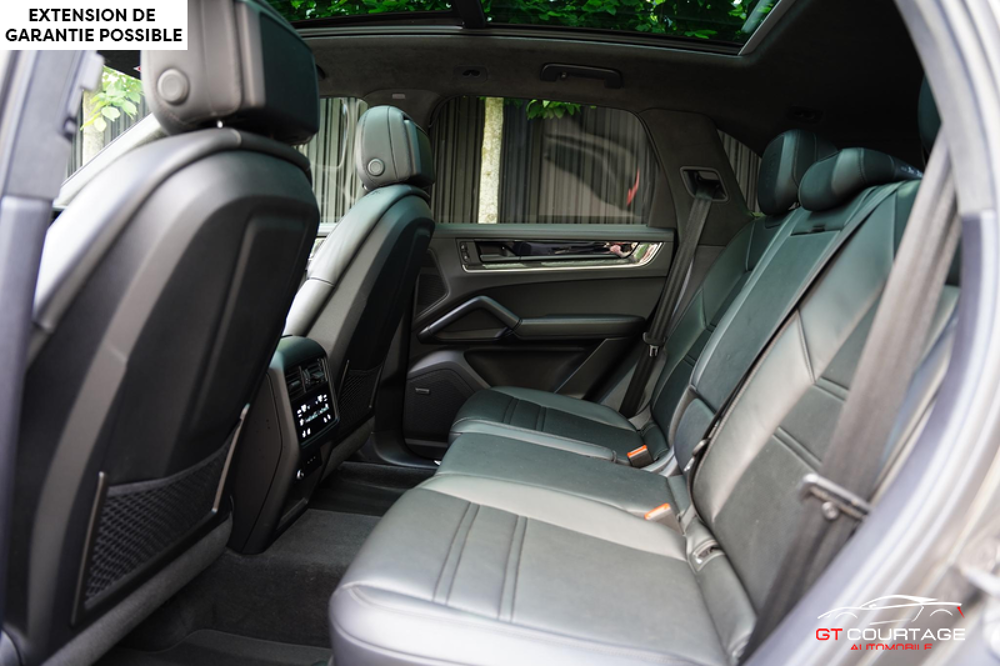 Cayenne 3.0 E-Hybrid Black Edition 2024 occasion 84860 Caderousse