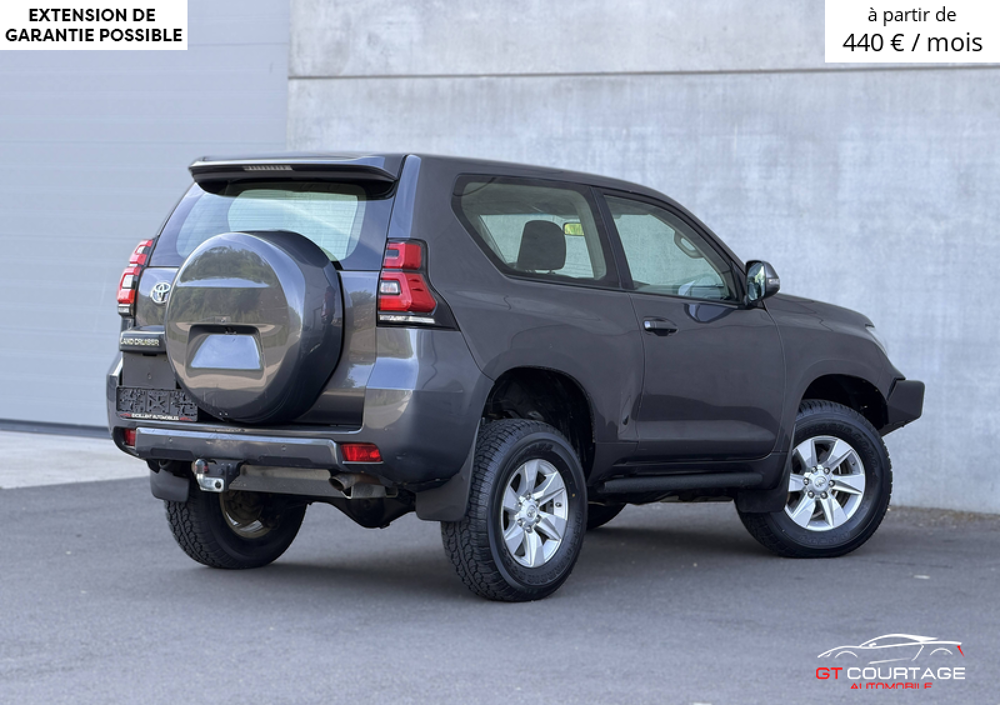 Land Cruiser 2.8 D-4D Country 2018 occasion 84860 Caderousse