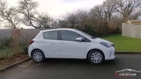 Toyota Yaris III (2) HYBRID 100H DYNAMIC 5P 2017 occasion Saint-Jean-de-Boiseau 44640