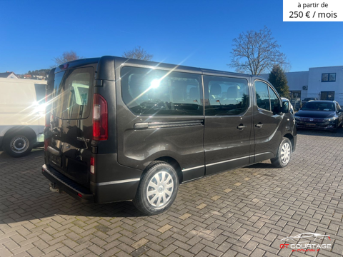 Trafic combi Combi 2.0 DCI 145 L2H1 Expression 9pls 2016 occasion 84860 Caderousse