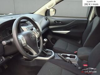 Navara 2.3 DCI 163 Visia Double Cab 4x4 2016 occasion 84860 Caderousse