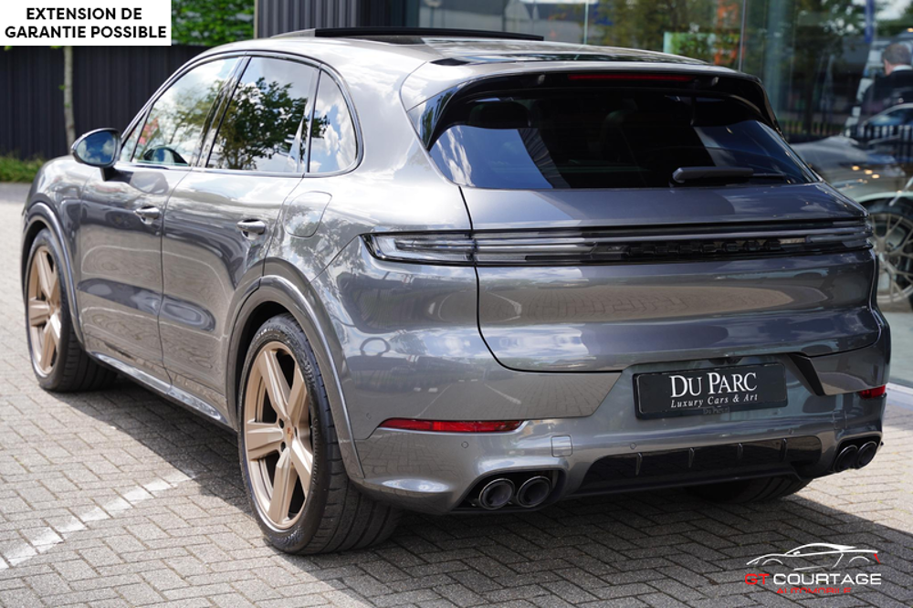 Cayenne 3.0 E-Hybrid Black Edition 2024 occasion 84860 Caderousse