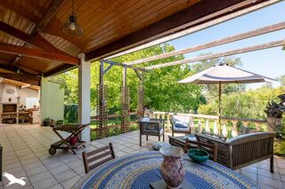  Maison  vendre 9 pices 218 m