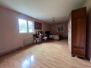  Maison  vendre 5 pices 146 m