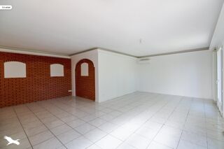  Maison  vendre 5 pices 191 m