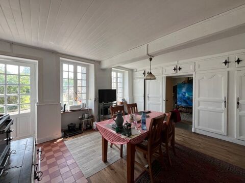   Maison de ville de 5 pices principales Maison - 5 pice(s) - 170 m