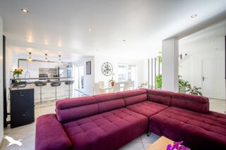  Maison  vendre 6 pices 151 m