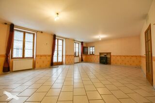  Maison  vendre 6 pices 141 m
