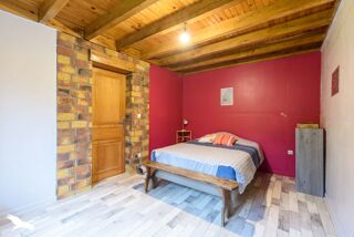  Maison  vendre 5 pices 284 m