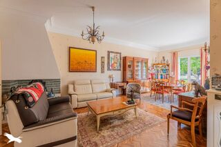  Maison  vendre 10 pices 185 m