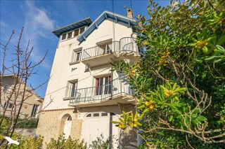  Maison  vendre 10 pices 175 m