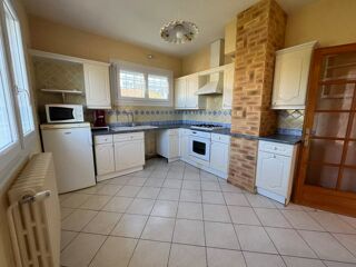  Maison  vendre 8 pices 151 m