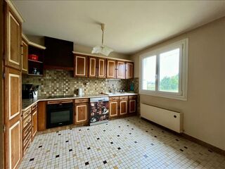  Maison  vendre 6 pices 122 m