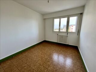  Appartement  vendre 4 pices 102 m