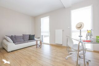  Maison  vendre 7 pices 180 m