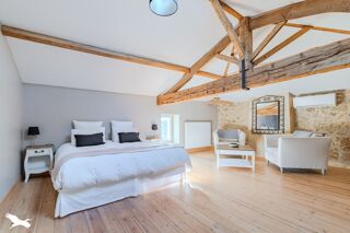  Maison � vendre 9 pi�ces 380 m�