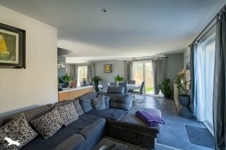  Maison  vendre 5 pices 123 m