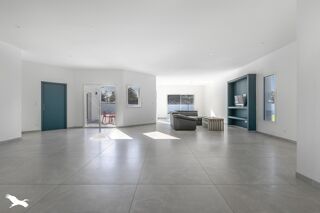  Maison  vendre 4 pices 161 m