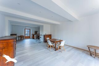  Maison  vendre 5 pices 243 m