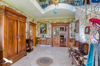  Maison  vendre 10 pices 270 m