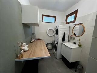  Maison  vendre 6 pices 168 m