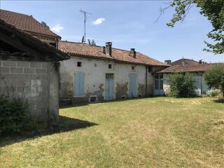  Maison Javerlhac-et-la-Chapelle-Saint-Robert (24300)