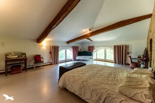  Maison  vendre 7 pices 327 m