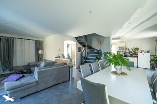  Maison  vendre 5 pices 123 m