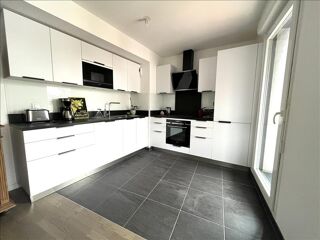  Appartement  vendre 4 pices 76 m