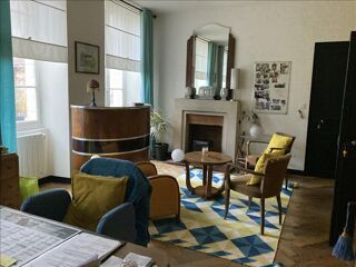  Maison  vendre 15 + pices 344 m