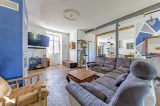  Maison  vendre 8 pices 209 m