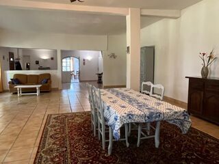  Maison  vendre 10 pices 480 m