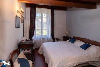  Maison  vendre 11 pices 289 m