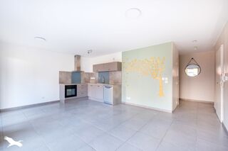  Appartement  vendre 4 pices 75 m