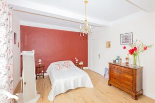  Maison  vendre 8 pices 190 m