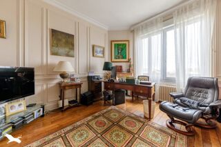  Maison  vendre 8 pices 180 m
