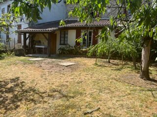  Maison  vendre 6 pices 121 m