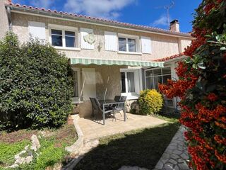  Maison  vendre 5 pices 175 m