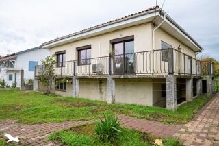  Maison  vendre 4 pices 99 m