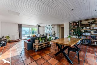  Maison  vendre 6 pices 142 m